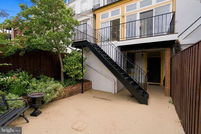312 D ST NE, Washington, DC 20002