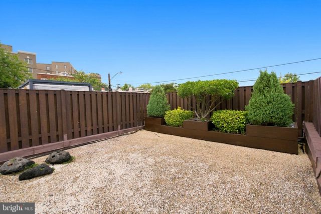 312 D ST NE, Washington, DC 20002