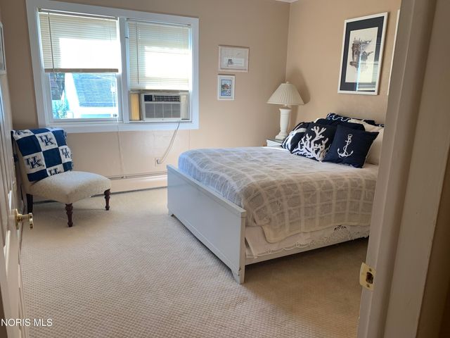 5930 N River Road, Waterville, OH 43566