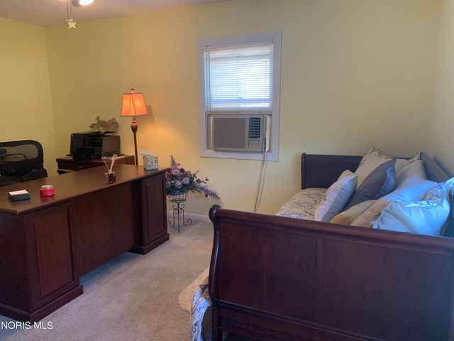 5930 N River Road, Waterville, OH 43566