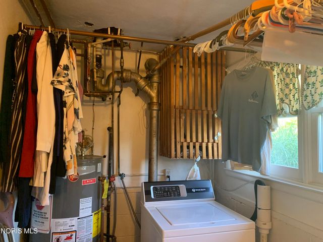 5930 N River Road, Waterville, OH 43566