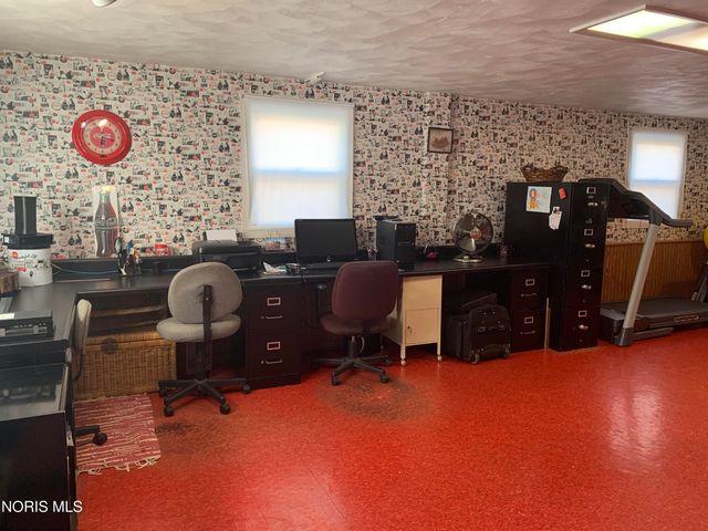 5930 N River Road, Waterville, OH 43566