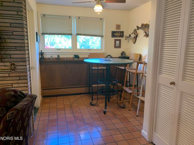 5930 N River Road, Waterville, OH 43566