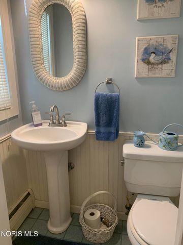 5930 N River Road, Waterville, OH 43566