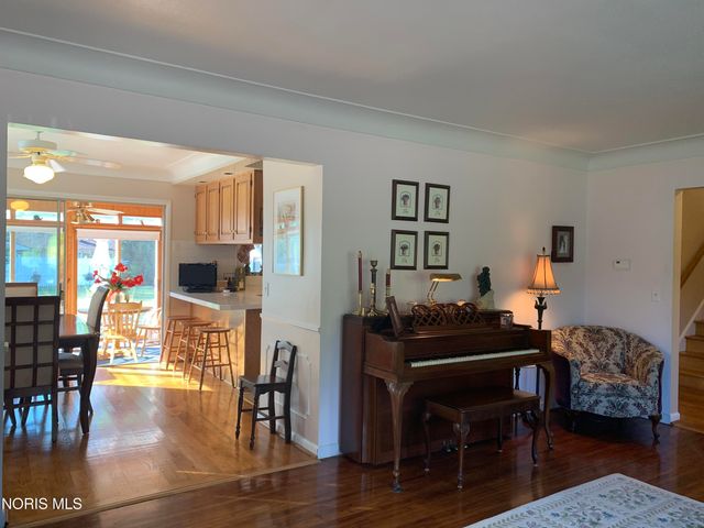 5930 N River Road, Waterville, OH 43566