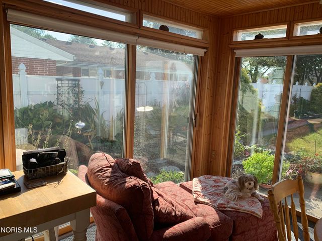 5930 N River Road, Waterville, OH 43566