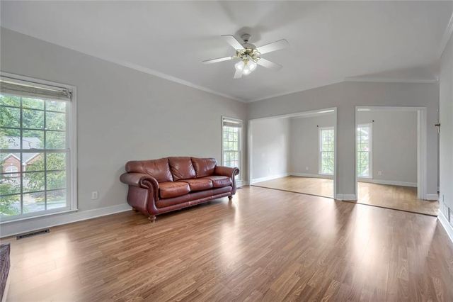 8100 Greens Mill Way, Loganville, GA 30052