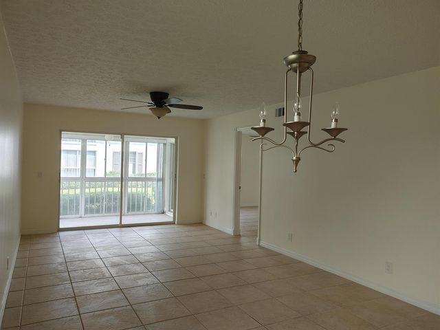801 SE Central Parkway 7, Stuart, FL 34994