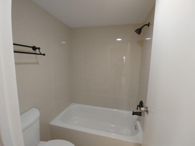 801 SE Central Parkway 7, Stuart, FL 34994