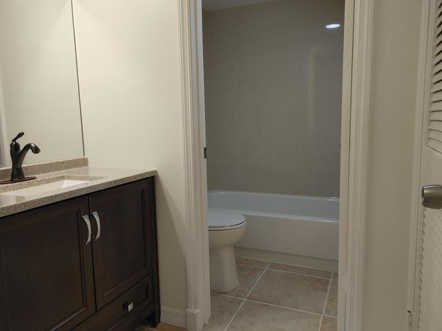 801 SE Central Parkway 7, Stuart, FL 34994
