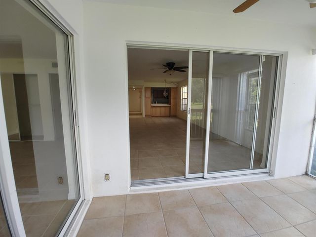 801 SE Central Parkway 7, Stuart, FL 34994