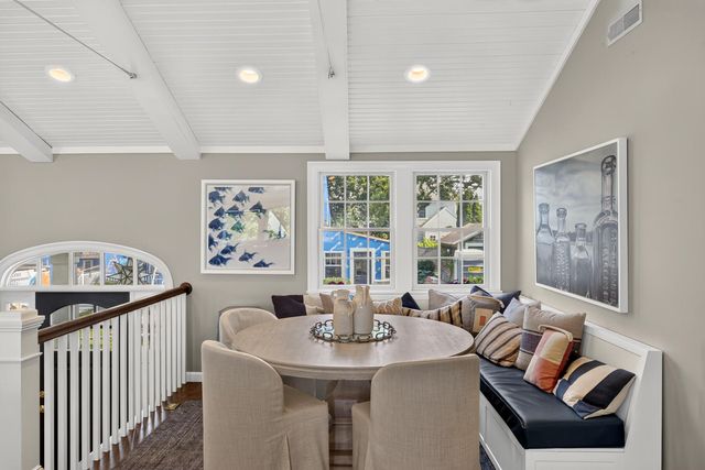 33 Harbor View Road, Harwich Port, MA 02646