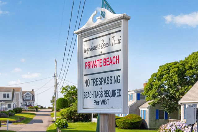 33 Harbor View Road, Harwich Port, MA 02646