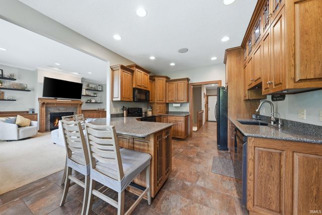 8630 N 000th Road, Decatur, IN 46733