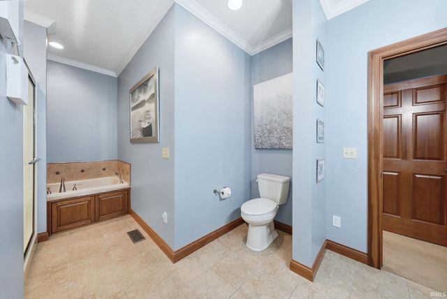 8630 N 000th Road, Decatur, IN 46733