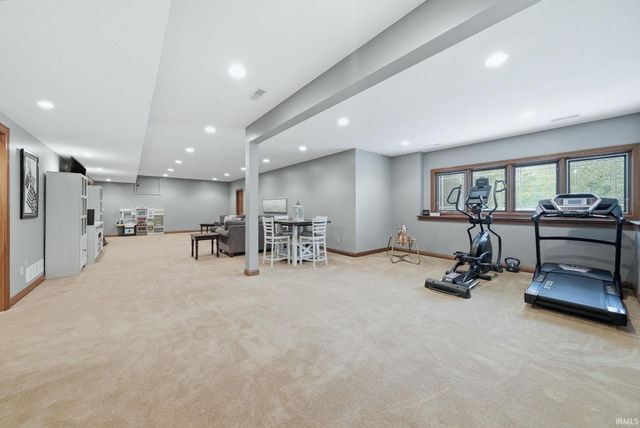 8630 N 000th Road, Decatur, IN 46733
