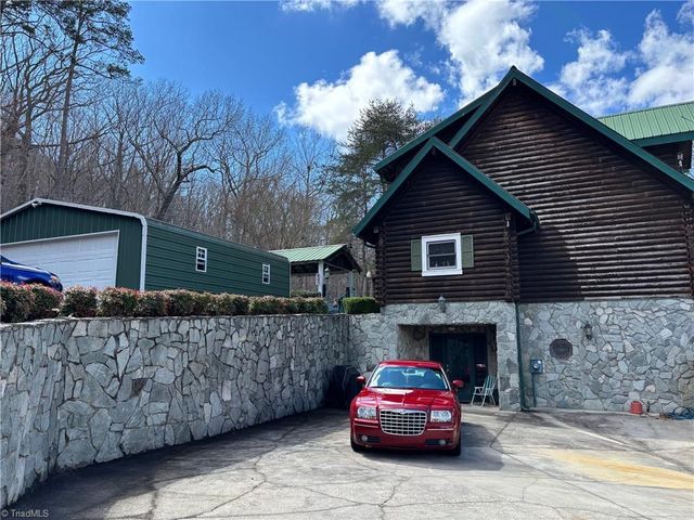 1634 Lake Country Drive Extension, Asheboro, NC 27205