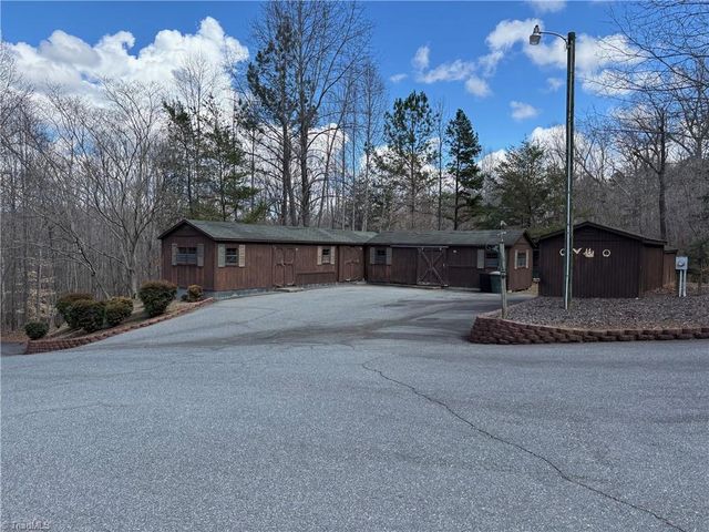 1634 Lake Country Drive Extension, Asheboro, NC 27205