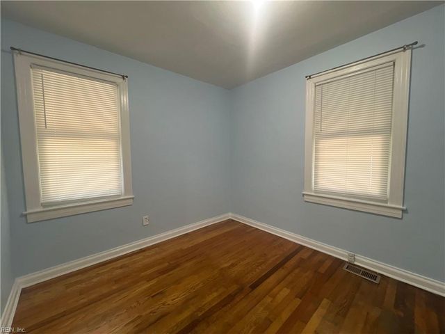 3053 Tree Chop RD, Norfolk, VA 23513