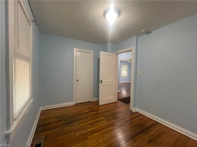 3053 Tree Chop RD, Norfolk, VA 23513