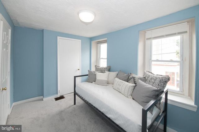 151 FOUNTAIN ST, Philadelphia, PA 19127