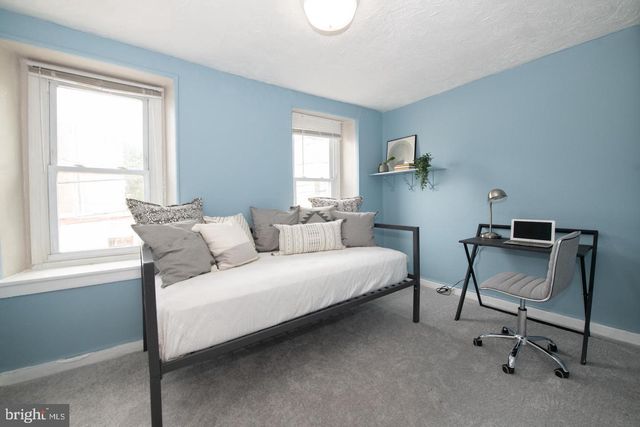 151 FOUNTAIN ST, Philadelphia, PA 19127