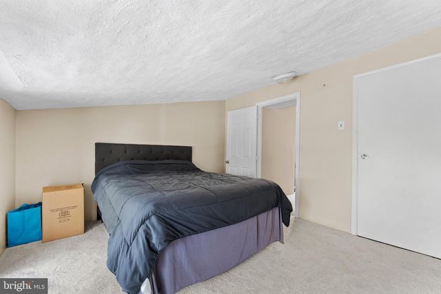 151 FOUNTAIN ST, Philadelphia, PA 19127