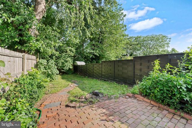 151 FOUNTAIN ST, Philadelphia, PA 19127