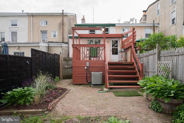 151 FOUNTAIN ST, Philadelphia, PA 19127