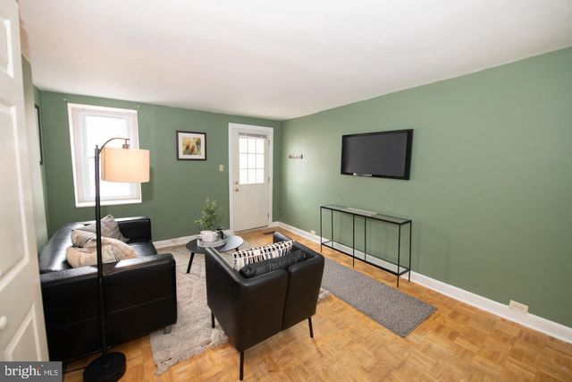 151 FOUNTAIN ST, Philadelphia, PA 19127