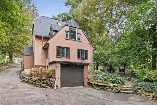 1041 Highland Avenue, Brighton, NY 14620