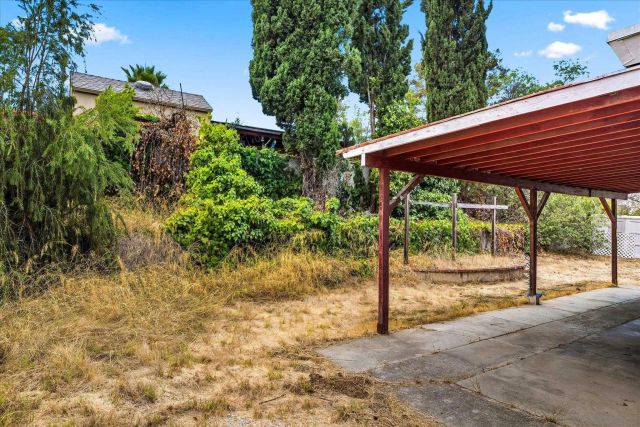 10051 Casa De Oro Blvd, Spring Valley, CA 91977