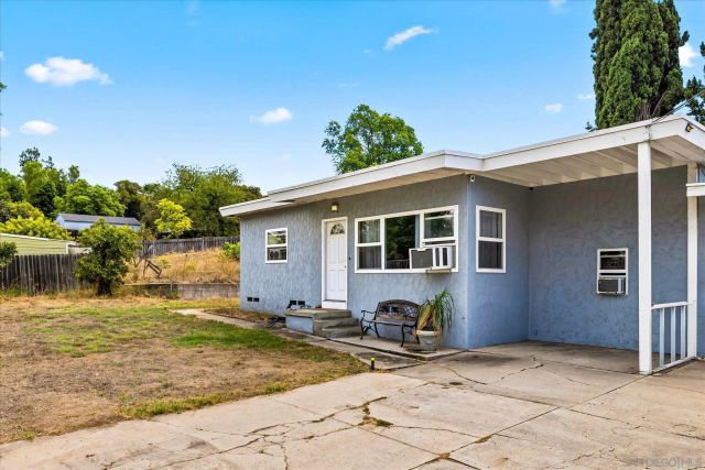 10051 Casa De Oro Blvd, Spring Valley, CA 91977