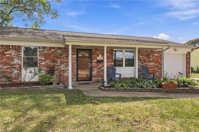 3725 Forest Glen RD, Virginia Beach, VA 23452