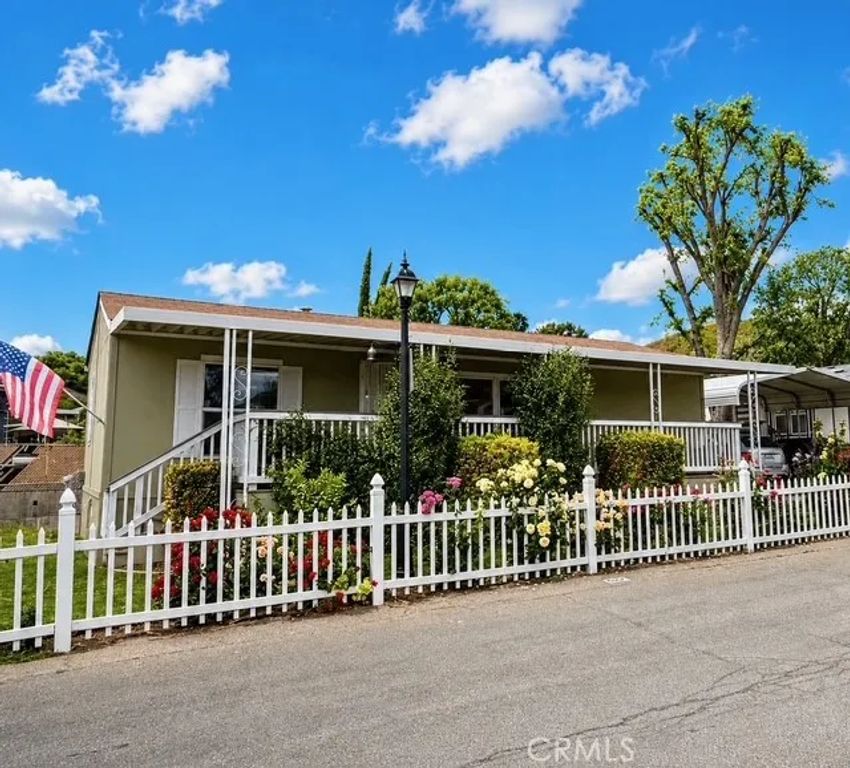 29021 Bouquet Canyon 317, Saugus, CA 91390