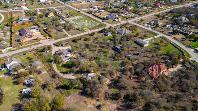 185 Monterrey Hills DR, Del Valle, TX 78617