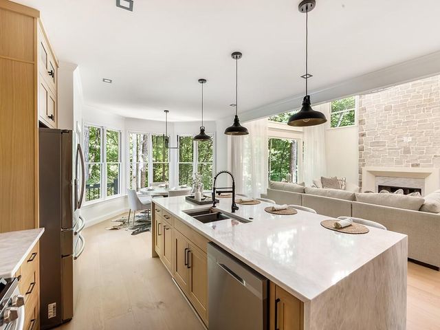 4325 Landover Way, Suwanee, GA 30024
