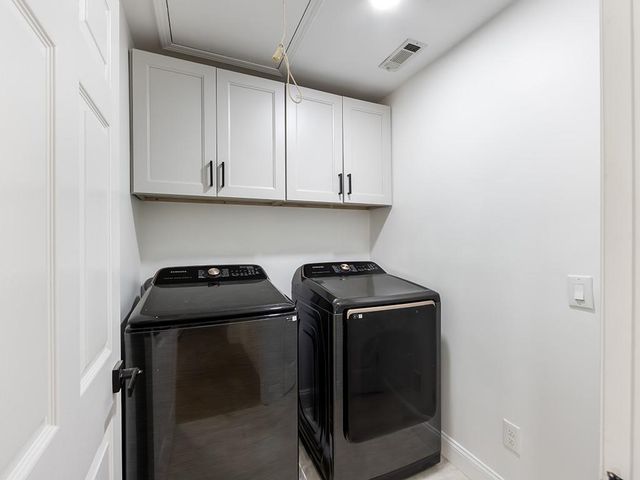 4325 Landover Way, Suwanee, GA 30024