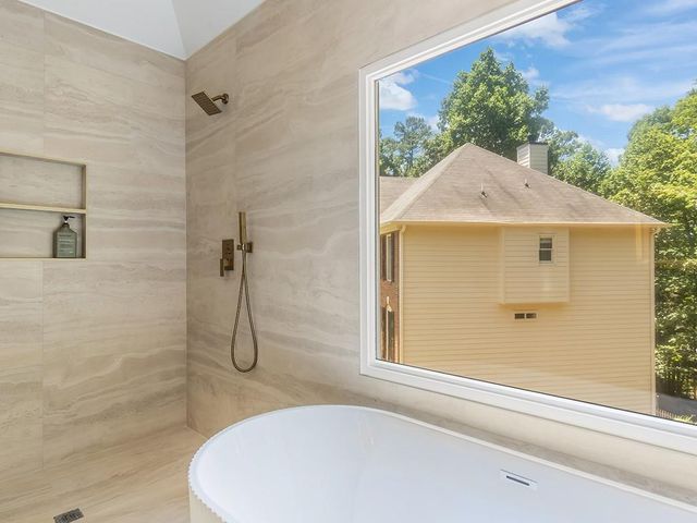 4325 Landover Way, Suwanee, GA 30024