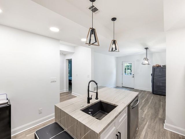 4325 Landover Way, Suwanee, GA 30024