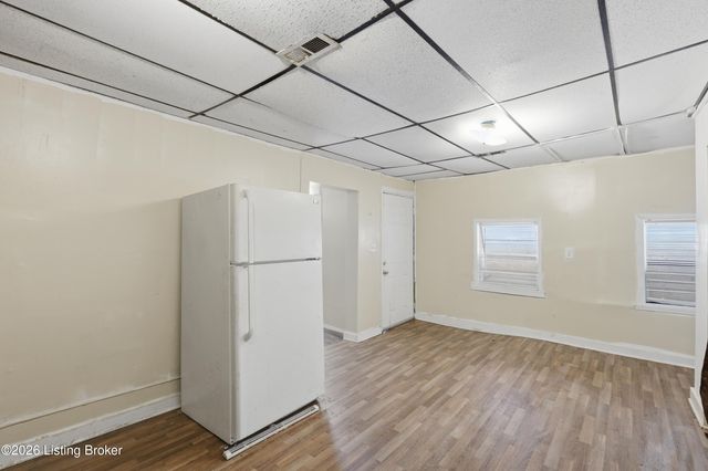 349 N 23rd St, Louisville, KY 40212