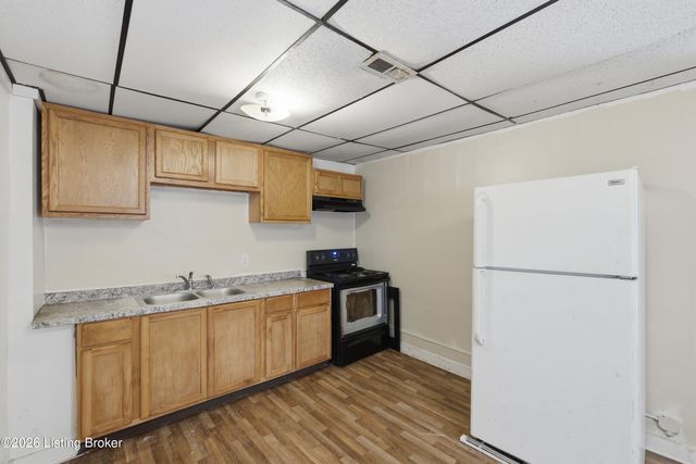 349 N 23rd St, Louisville, KY 40212