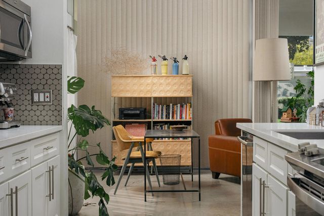 338 Desert Lakes Drive, Palm Springs, CA 92264