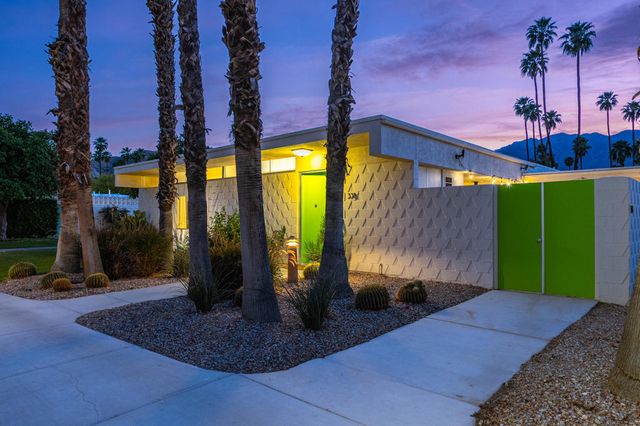 338 Desert Lakes Drive, Palm Springs, CA 92264