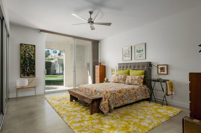 338 Desert Lakes Drive, Palm Springs, CA 92264