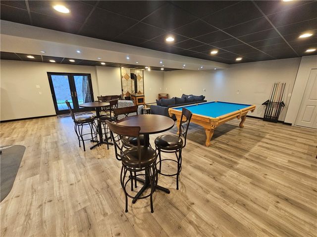 225 Profio Rd, Cecil, PA 15057