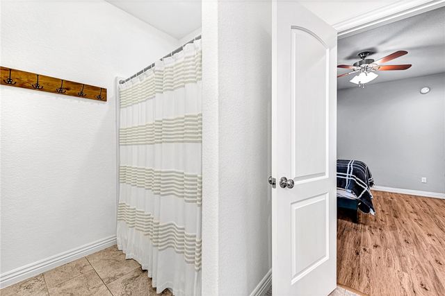 17 Hillington Circle, Bella Vista, AR 72715