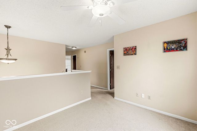 964 Millbrook Drive, Avon, IN 46123