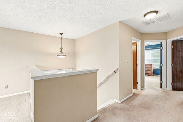 964 Millbrook Drive, Avon, IN 46123
