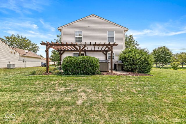 964 Millbrook Drive, Avon, IN 46123